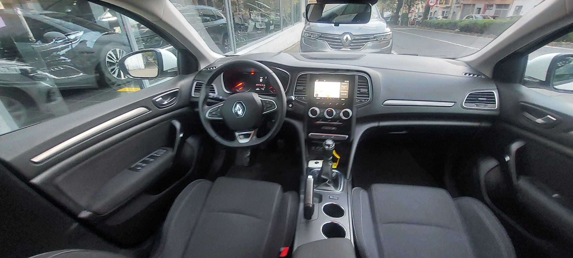 Renault Megane 1.5 DCI 115CV miniatura 4